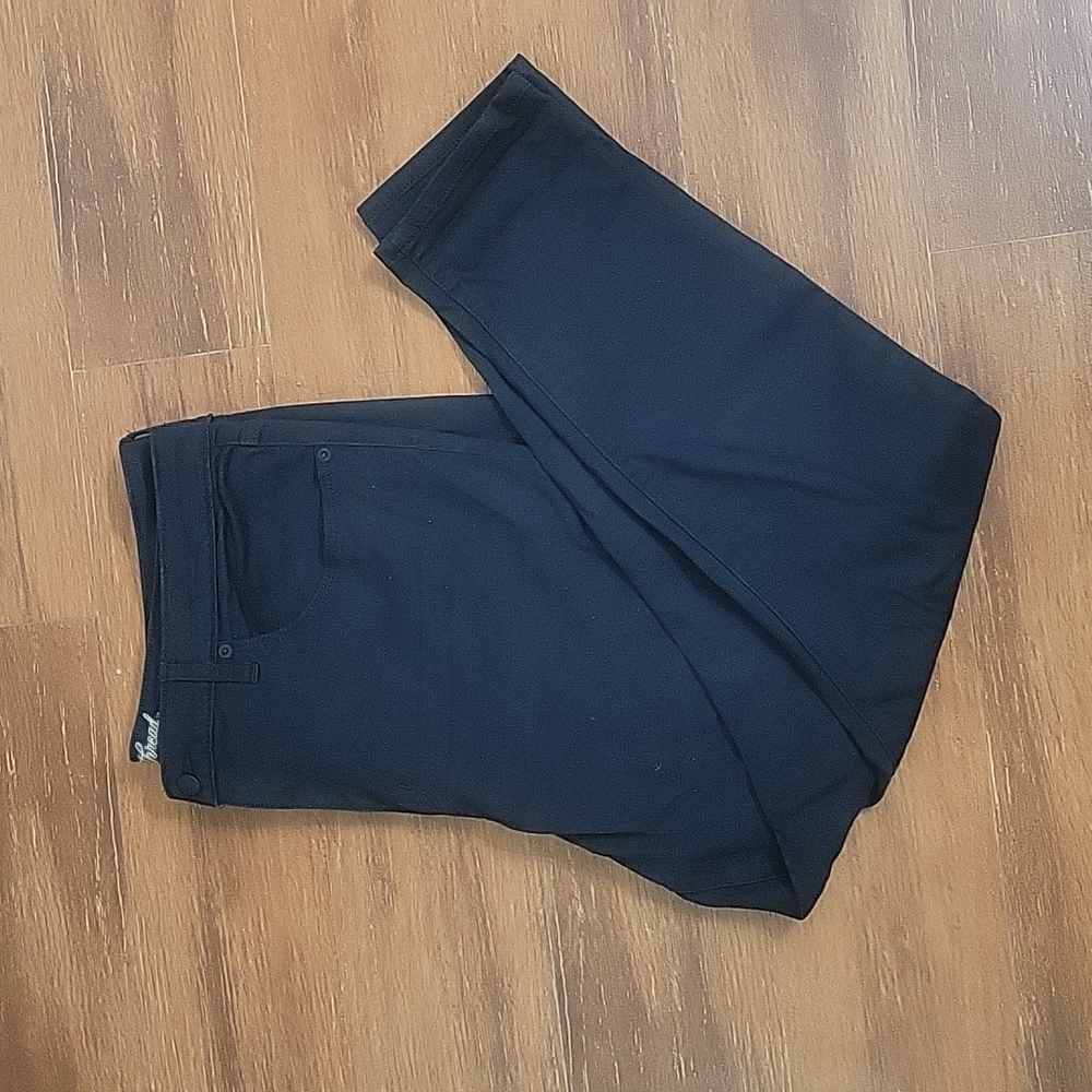 |Universal Thread| Size 18| High Rise Skinny | Color Black | Stretch |